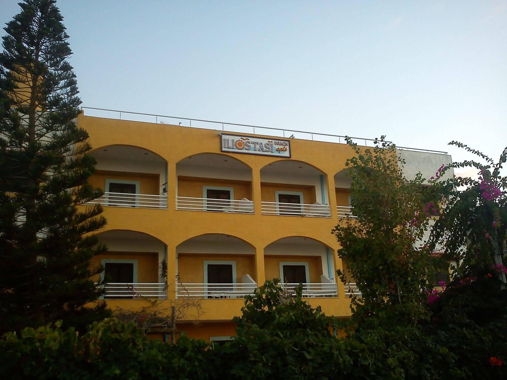 Iliostasi Beach Apartments Hersonissos  Exterior photo