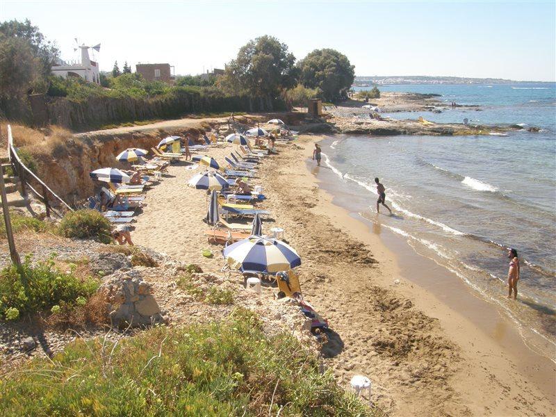 Iliostasi Beach Apartments Hersonissos  Exterior photo