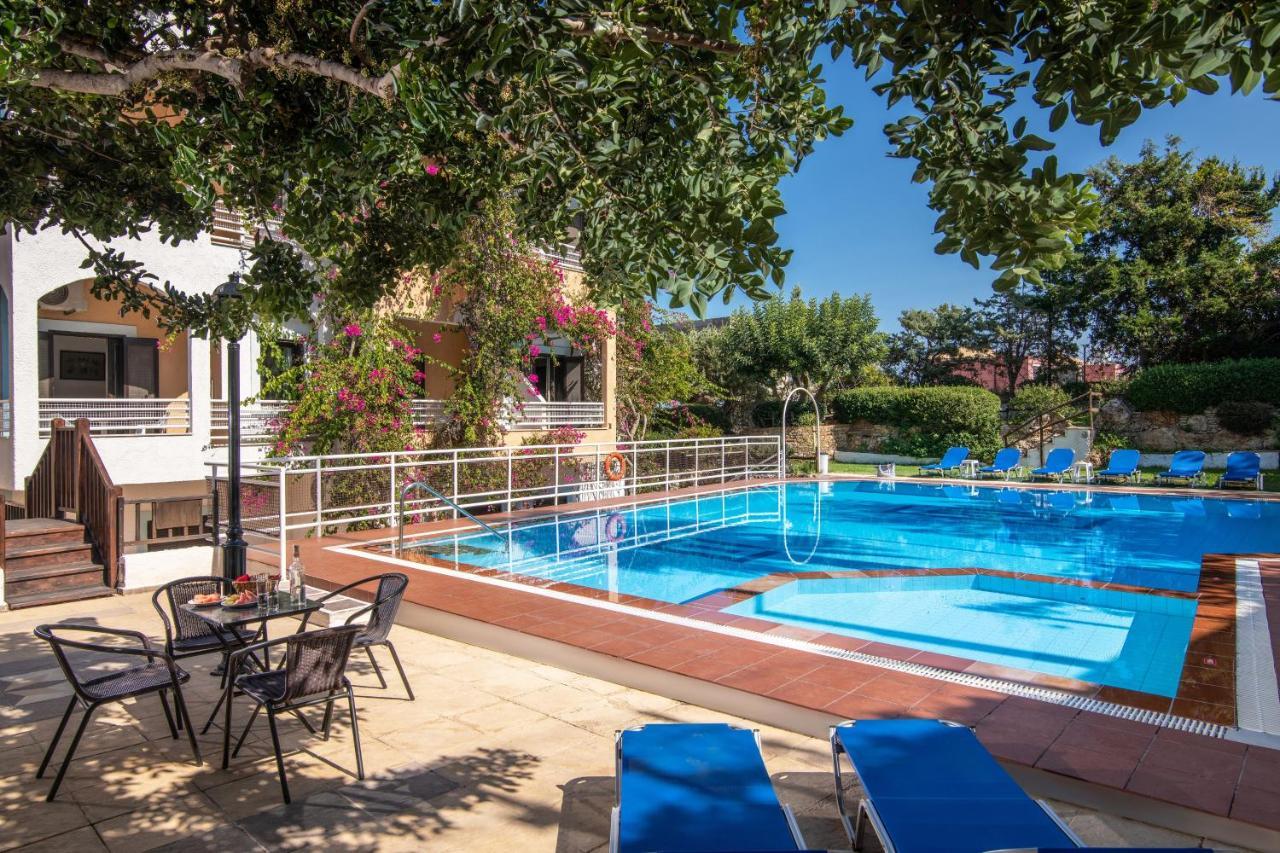Iliostasi Beach Apartments Hersonissos  Exterior photo
