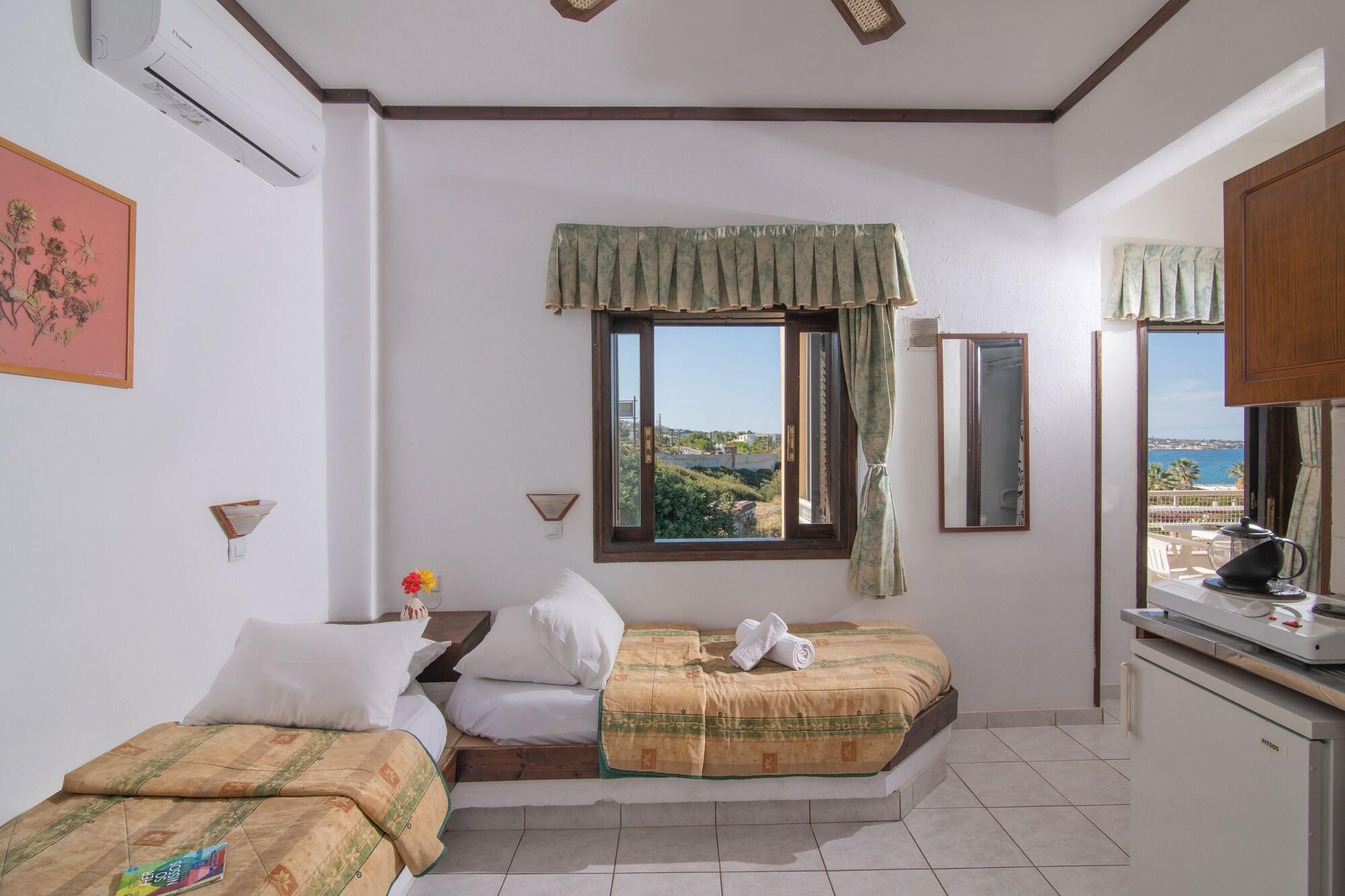 Iliostasi Beach Apartments Hersonissos  Exterior photo